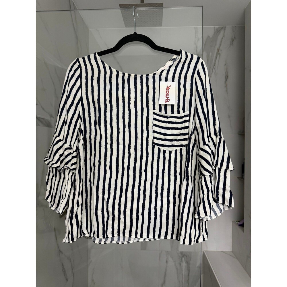 NWT, Urban Romantics Black & White Top Ruffle Bell 3/4 Sleeves Large